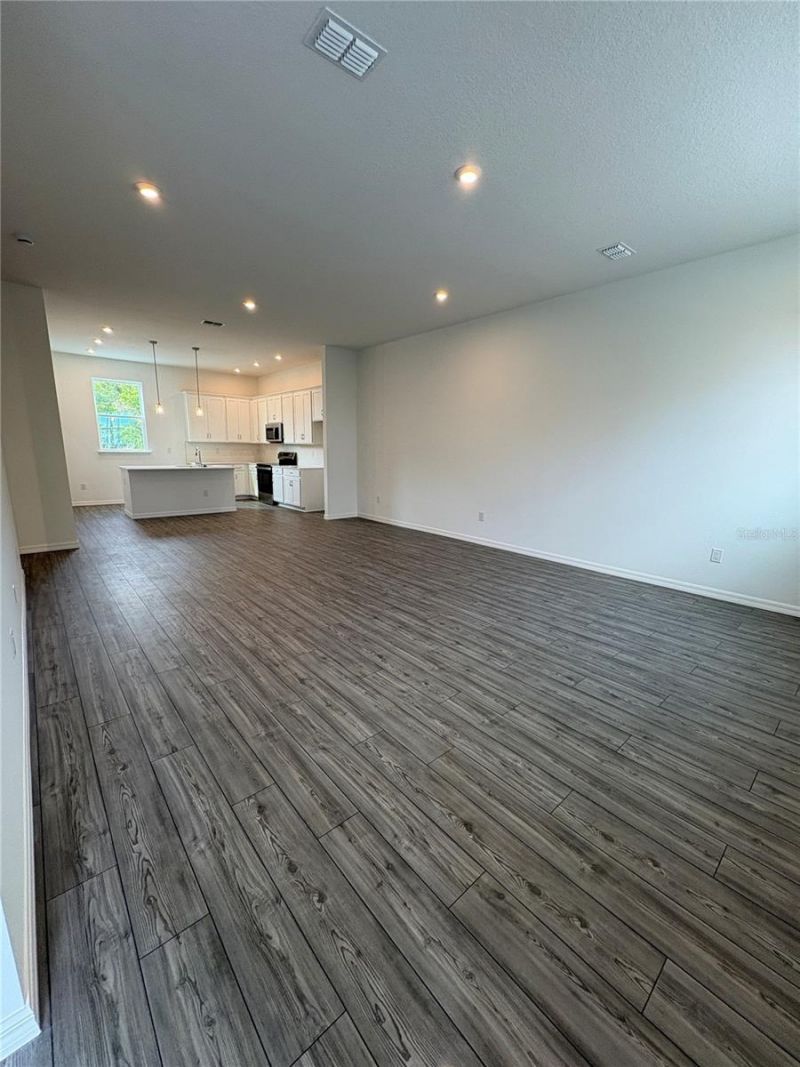 9716 Tate Lane, Westchase, FL 33626 Photo