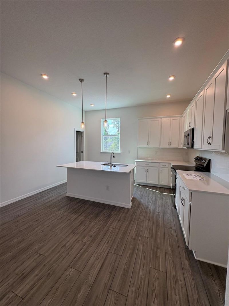 9716 Tate Lane, Westchase, FL 33626 Photo