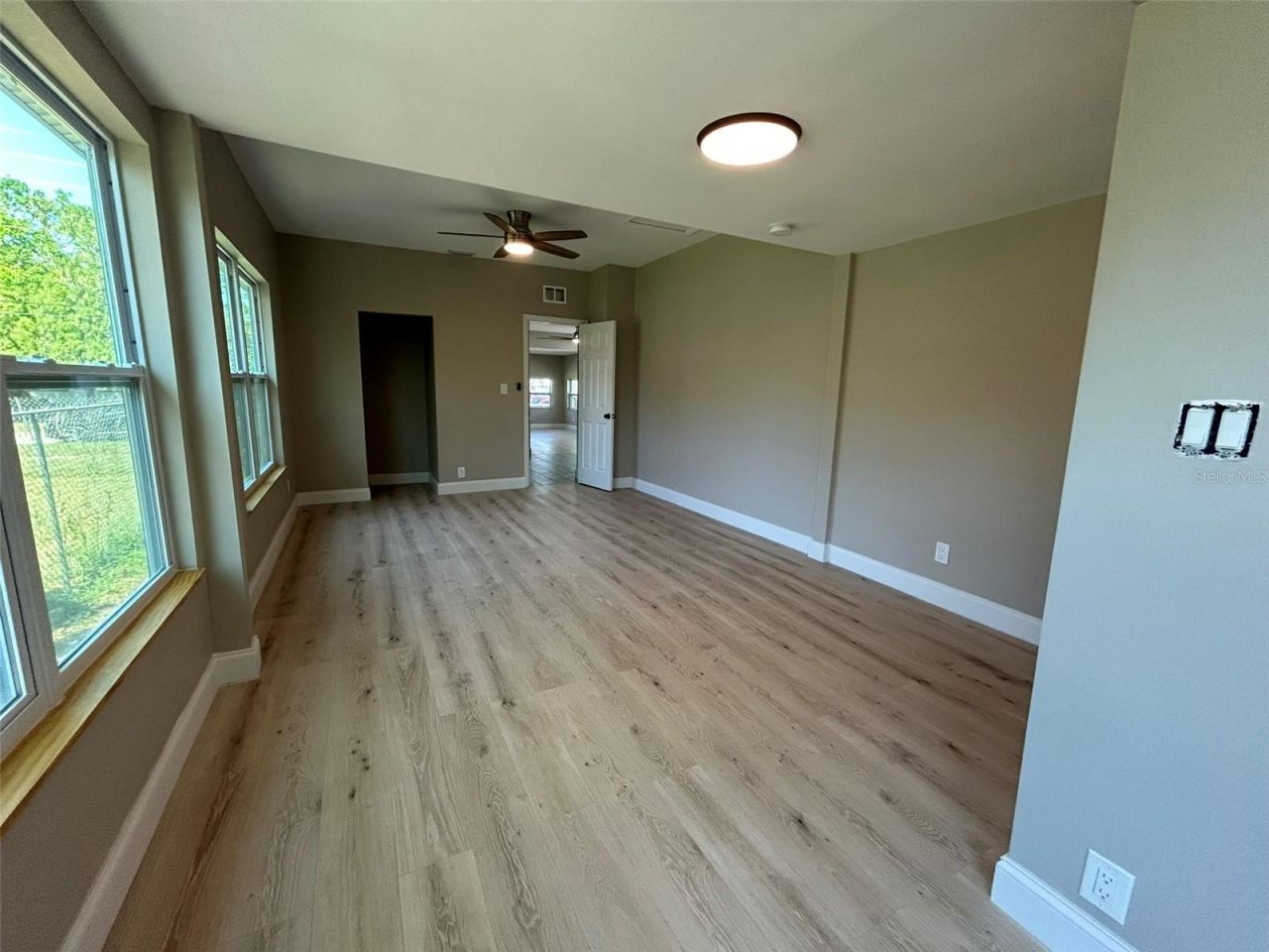 1218 13th Avenue S, Saint Petersburg, FL 33705 Photo