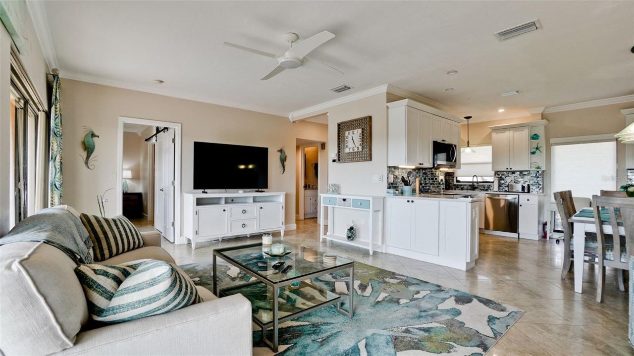 6005 Gulf Drive, Unit 219, Holmes Beach, FL 34217 Photo