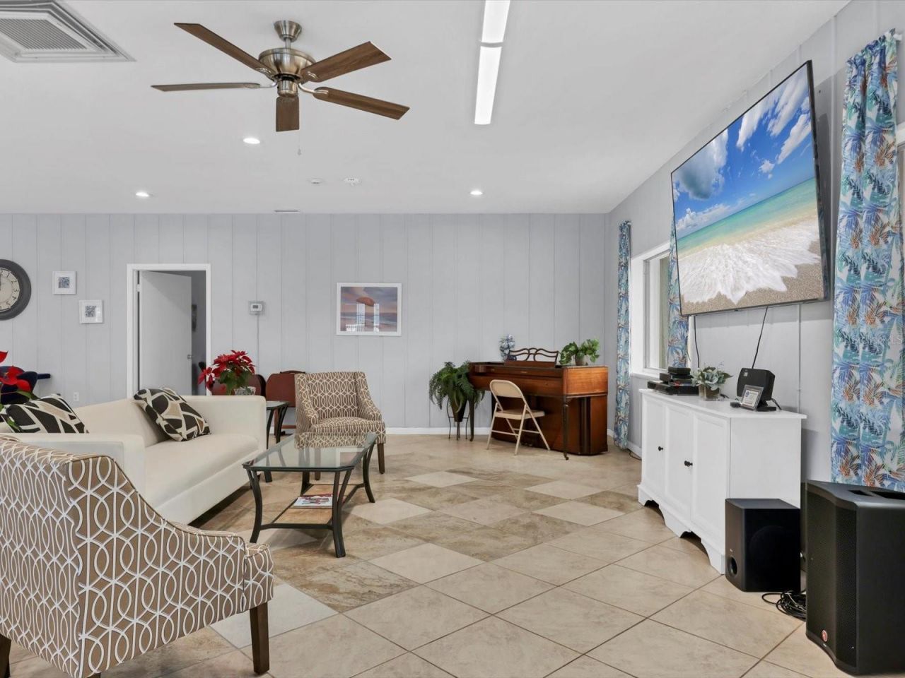 1330 Glen Oaks Drive E, Unit 174D, Sarasota, FL 34232 Photo