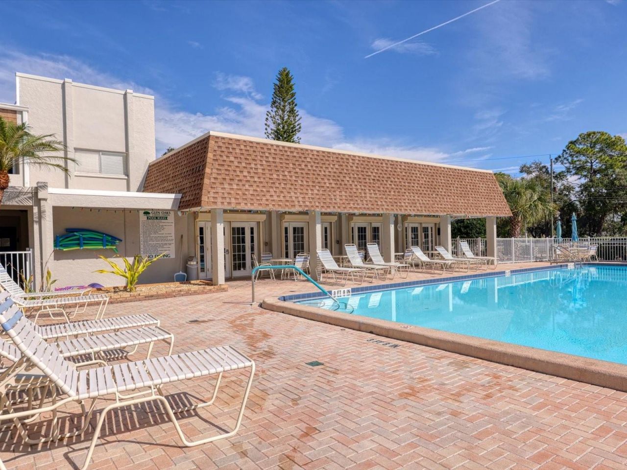 1330 Glen Oaks Drive E, Unit 174D, Sarasota, FL 34232 Photo