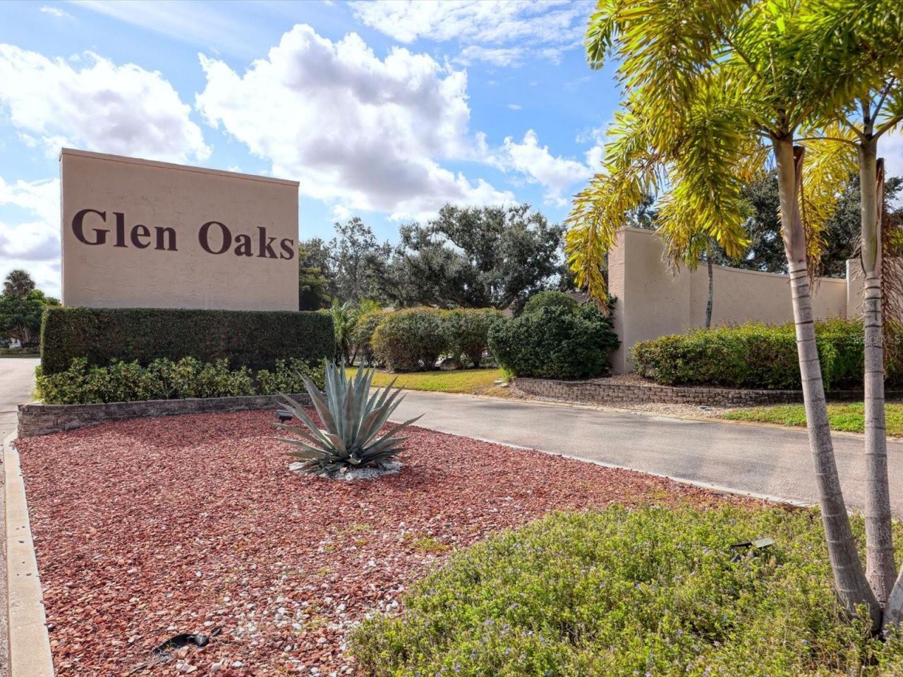 1330 Glen Oaks Drive E, Unit 174D, Sarasota, FL 34232 Photo