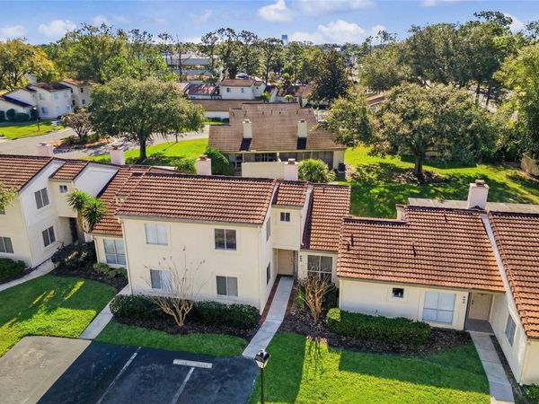 200 W SABAL PALM PLACE, Unit 200, LONGWOOD, FL 32779