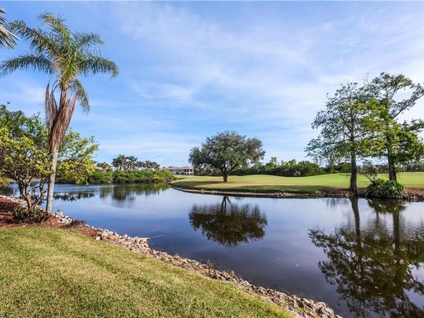 2256 Imperial Golf Co BLVD, NAPLES, FL 34110