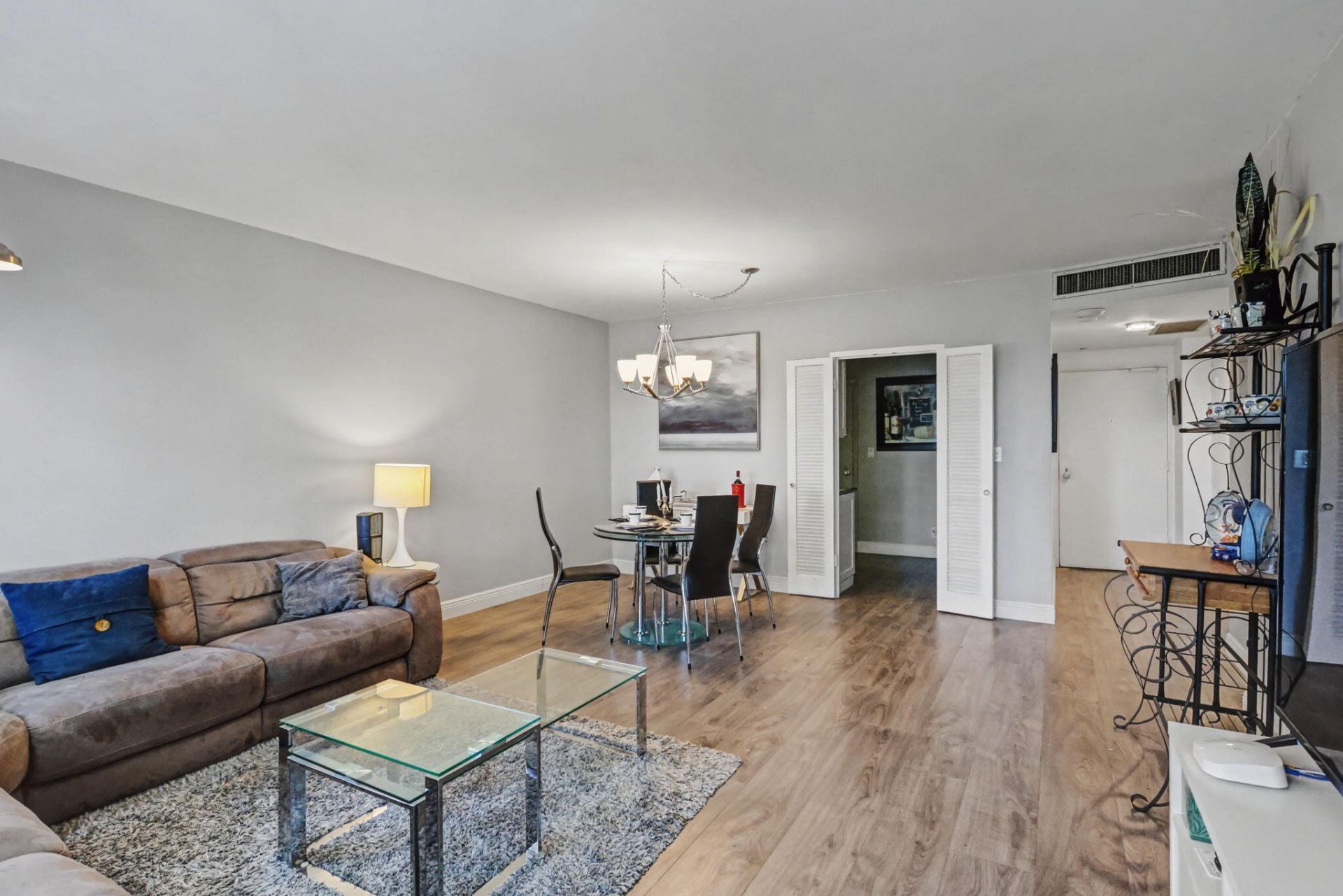 3333 NE 34th Street, Unit 314, Fort Lauderdale, FL 33308 Photo