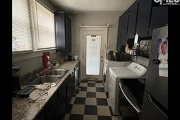 1633 Winyah Drive photo 4