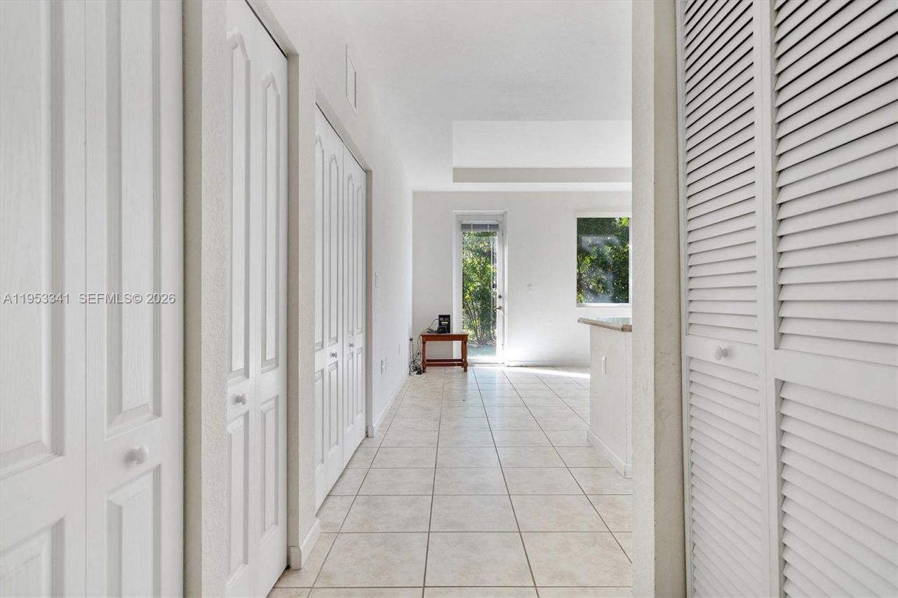 20606 NW 11th Ct, Miami Gardens, FL 33169 Photo