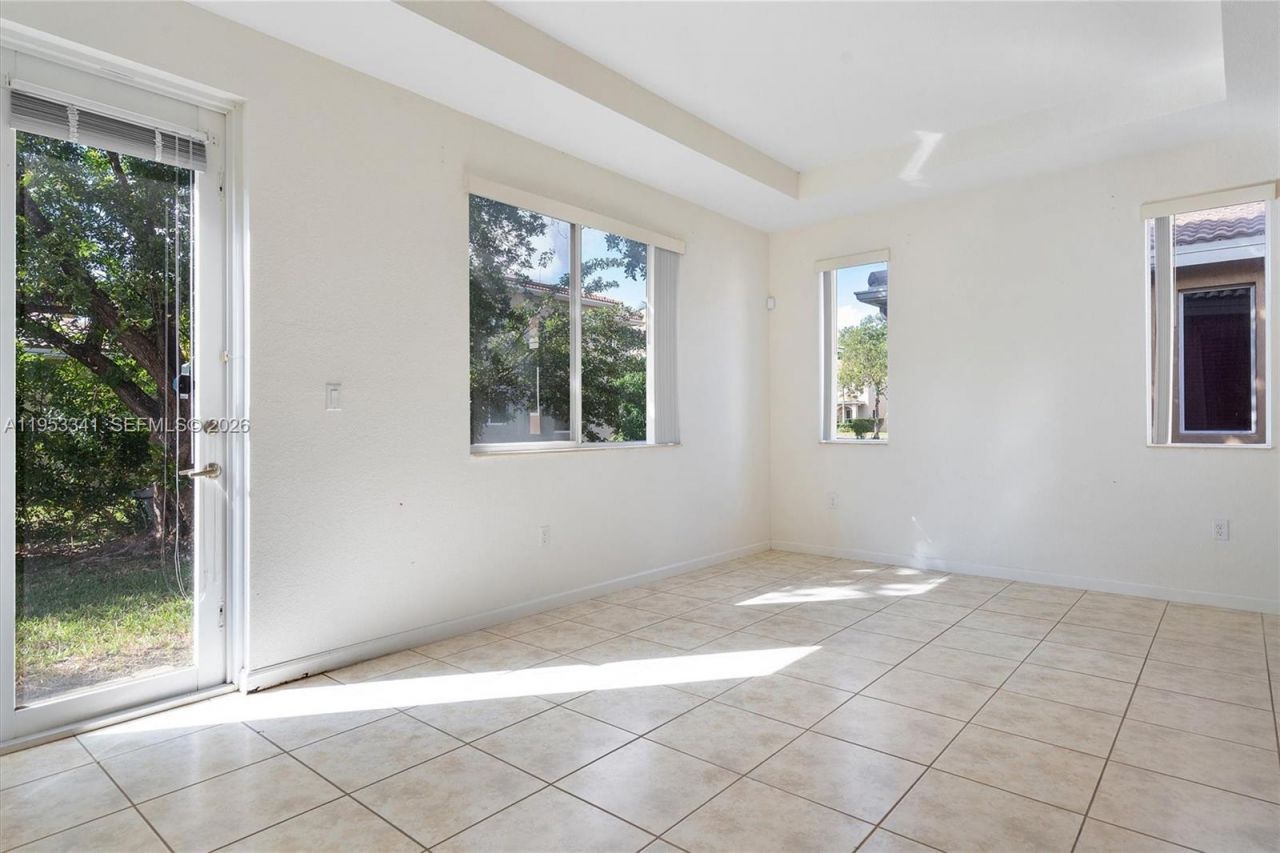 20606 NW 11th Ct, Miami Gardens, FL 33169 Photo