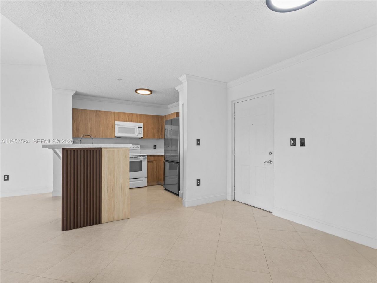 4460 NW 107th Ave, Unit 304-8, Doral, FL 33178 Photo