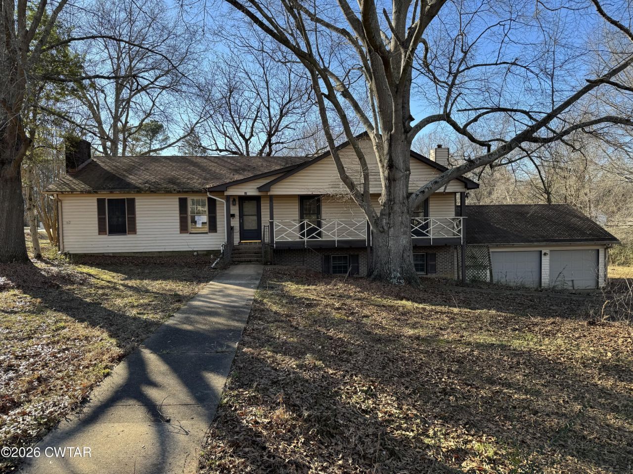 37 Crestwood Drive, Jackson, TN 38305 Main Photo