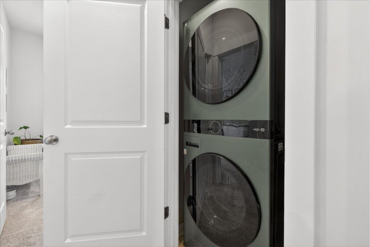 2017 Callaway Circle Photo 24