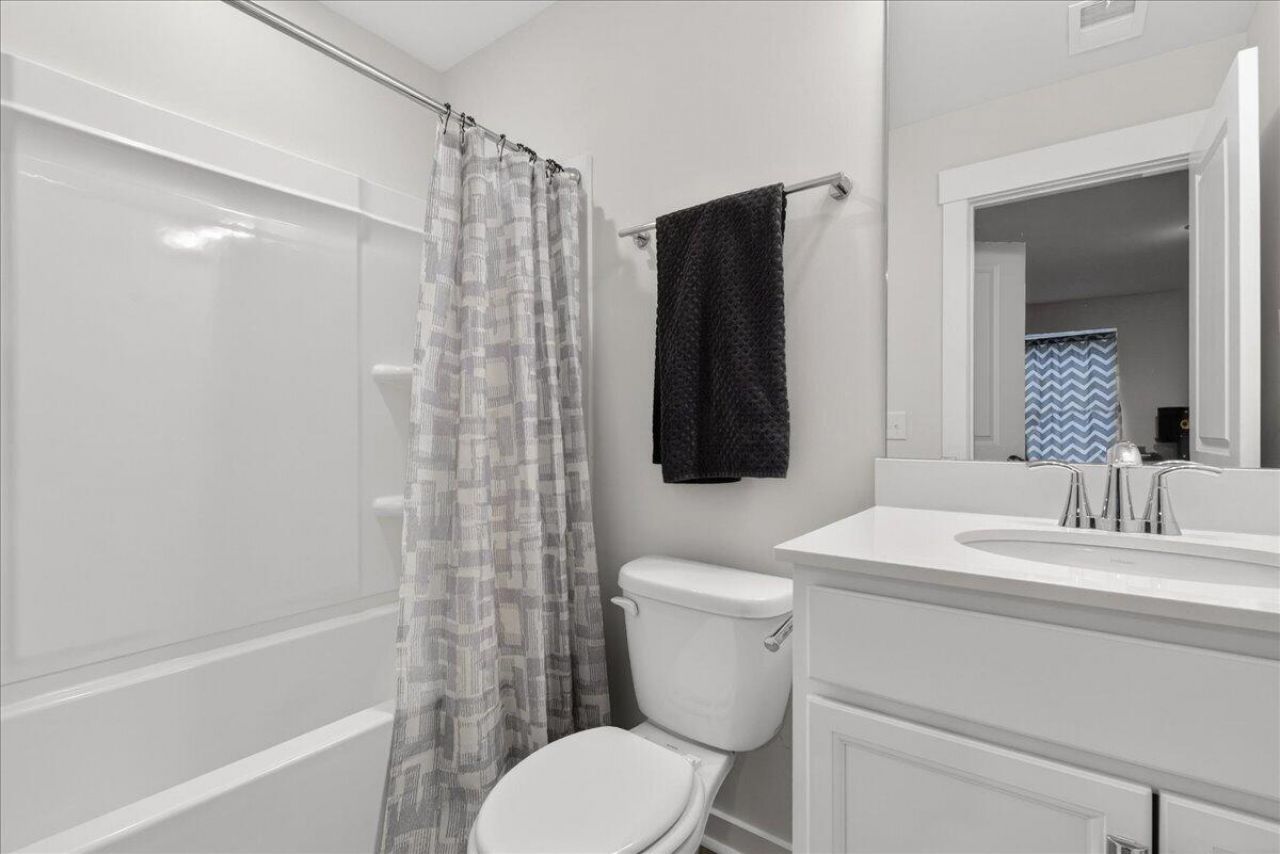 2017 Callaway Circle Photo 27