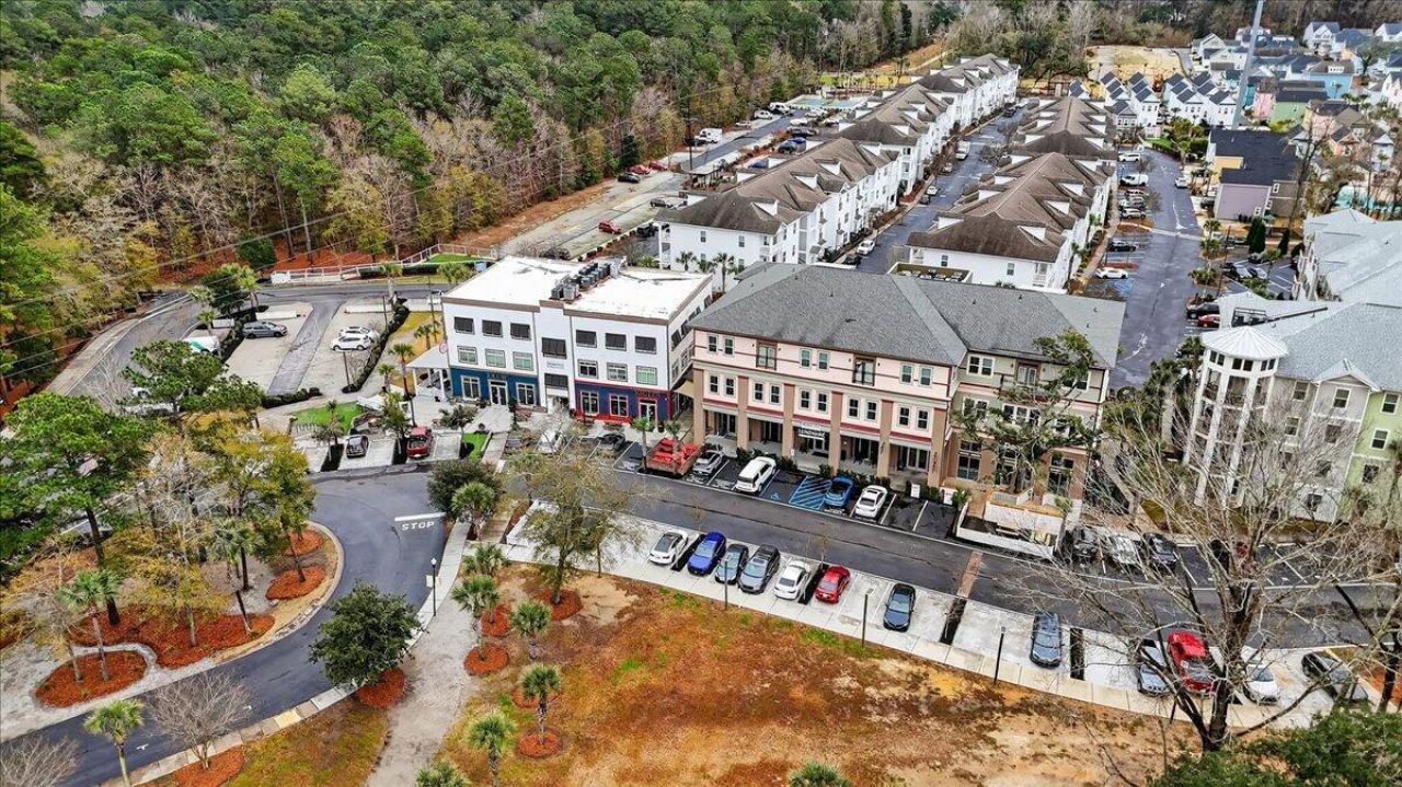 2017 Callaway Circle Photo 34