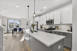 2017 Callaway Circle photo 4