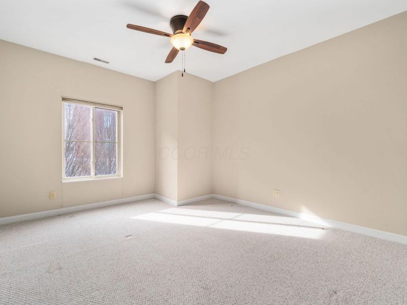 1744 Ridgecliff Road, Unit 12, Columbus, OH 43221 Photo 20