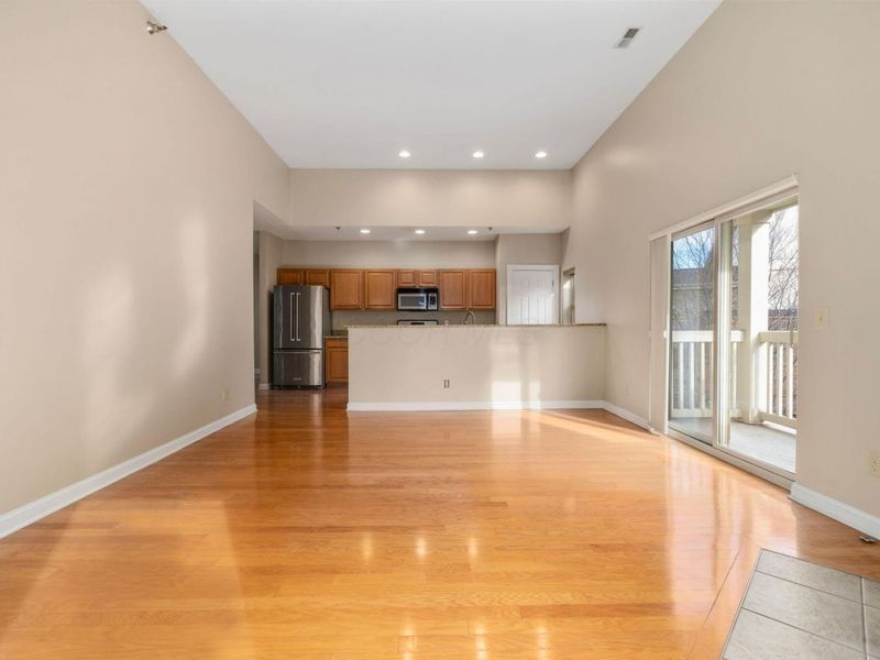 1744 Ridgecliff Road, Unit 12, Columbus, OH 43221 Photo 34