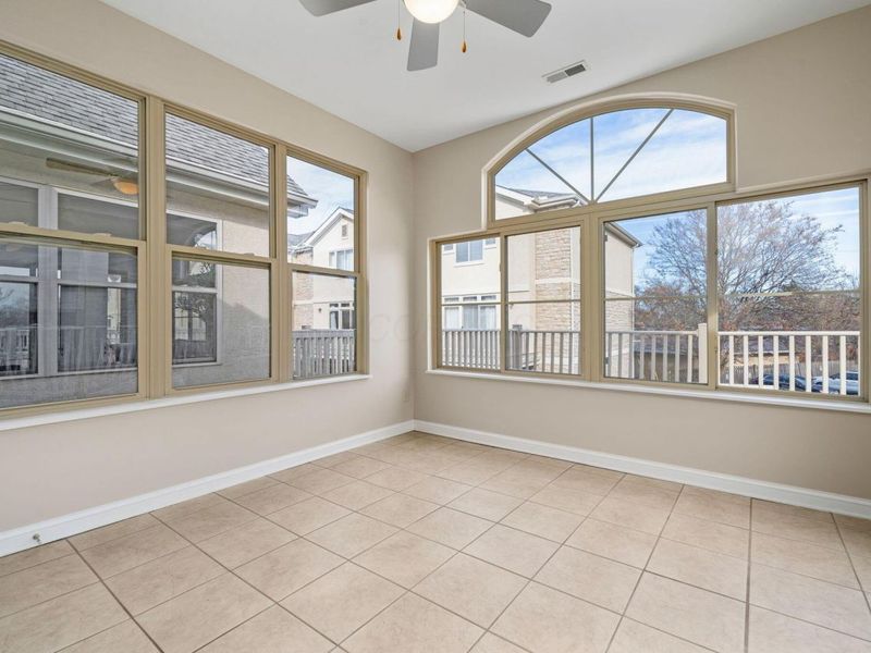 1744 Ridgecliff Road, Unit 12, Columbus, OH 43221 Photo 5