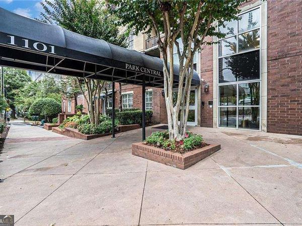 1101 Juniper Street NE, Unit 1220, Atlanta, GA 30309
