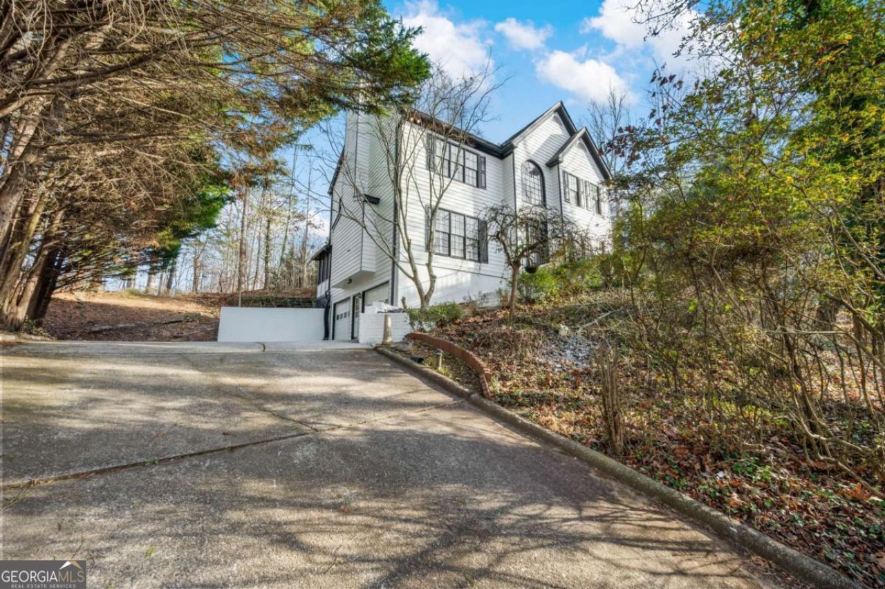 2250 Chickering Court, Cumming, GA 30041 Main Photo