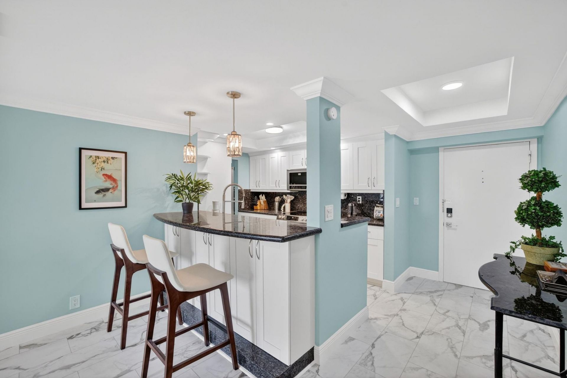 95 N Birch Road, Unit 702, Fort Lauderdale, FL 33304 Photo