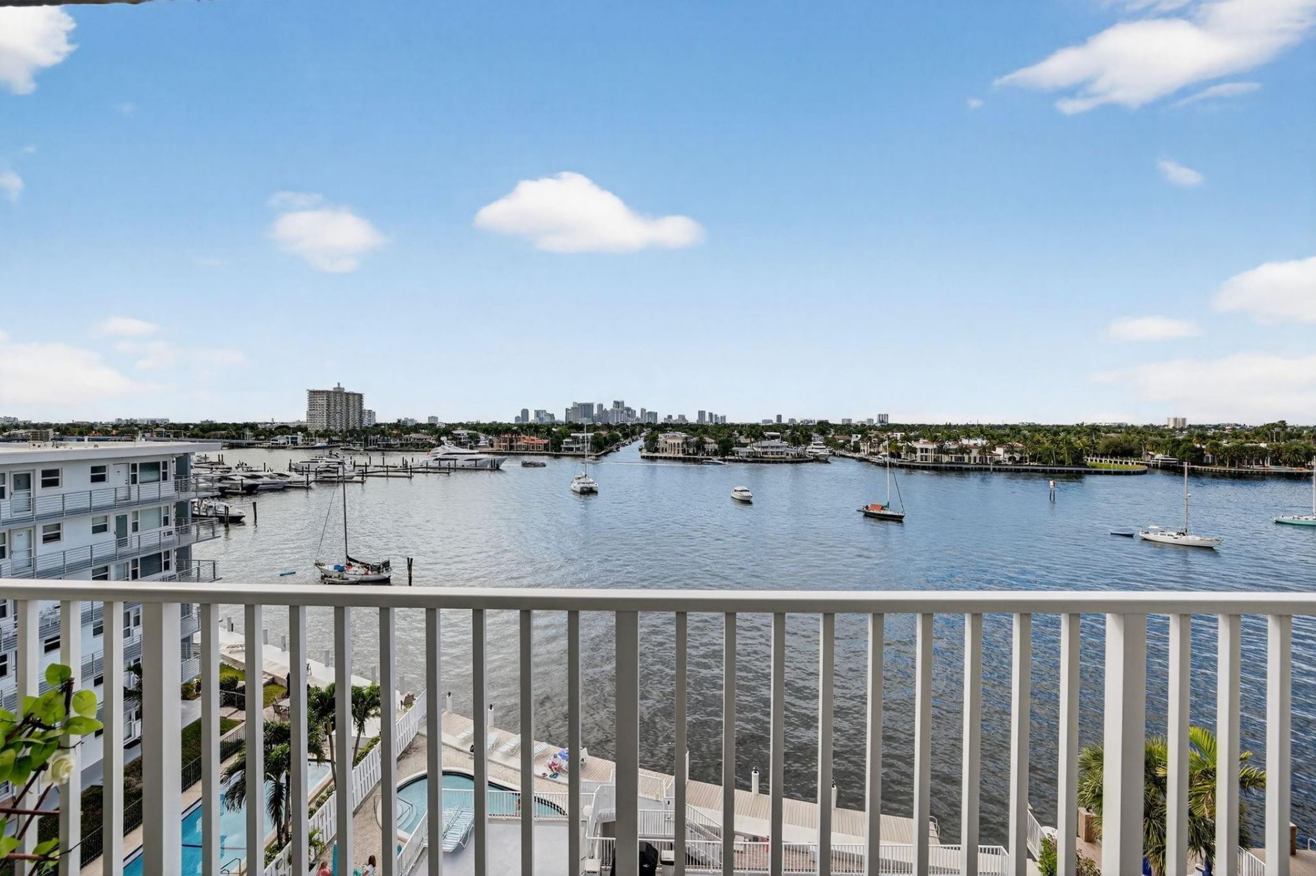 95 N Birch Road, Unit 702, Fort Lauderdale, FL 33304 Photo