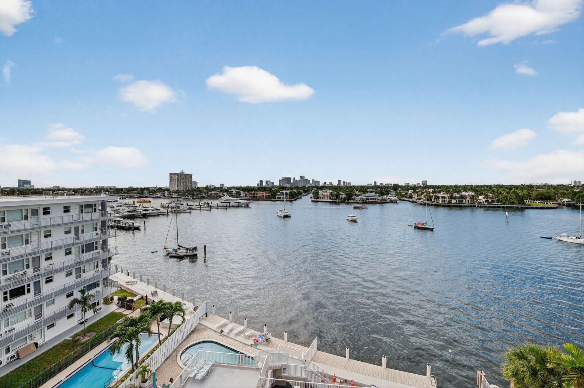 95 N Birch Road, Unit 702, Fort Lauderdale, FL 33304 Photo