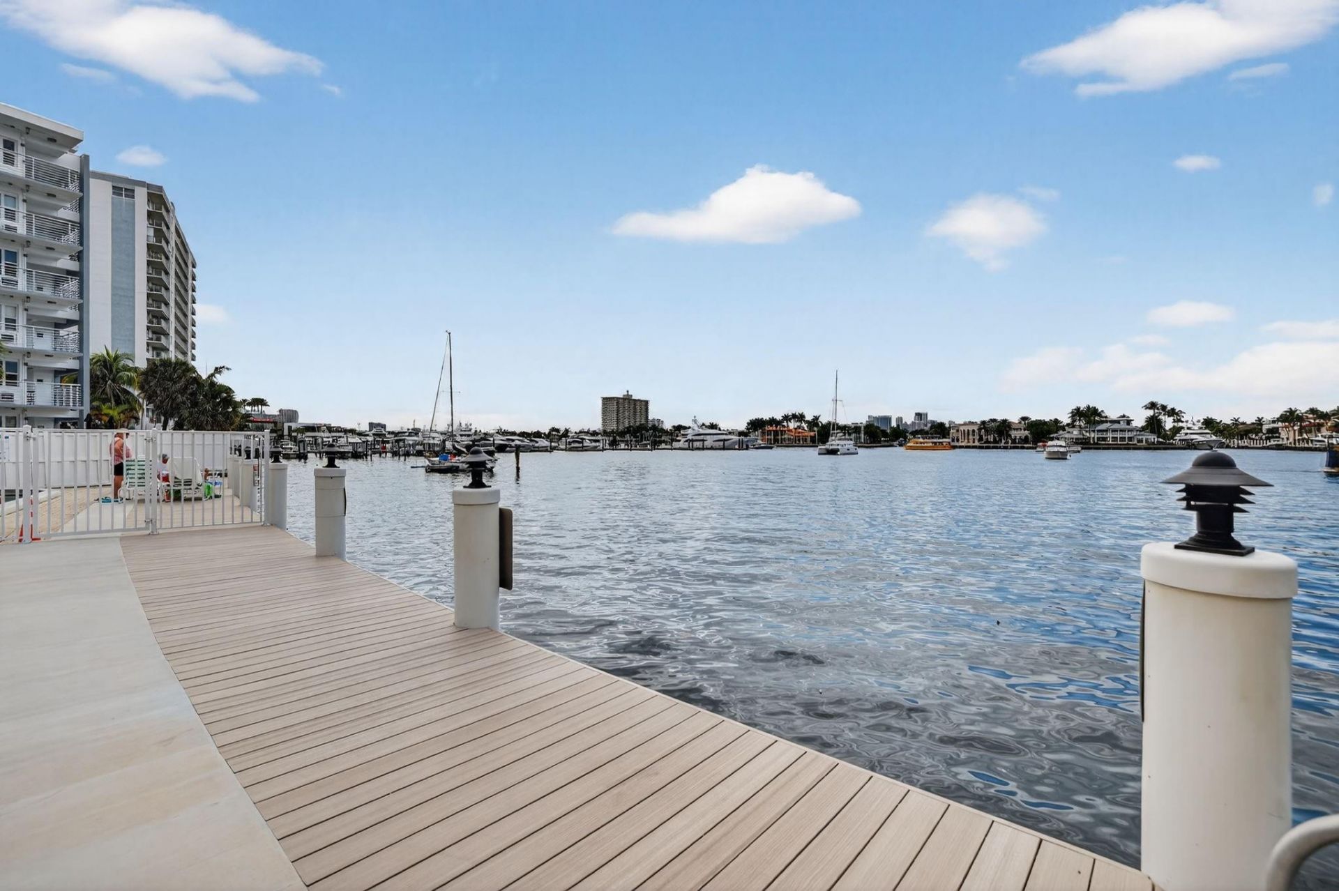 95 N Birch Road, Unit 702, Fort Lauderdale, FL 33304 Photo