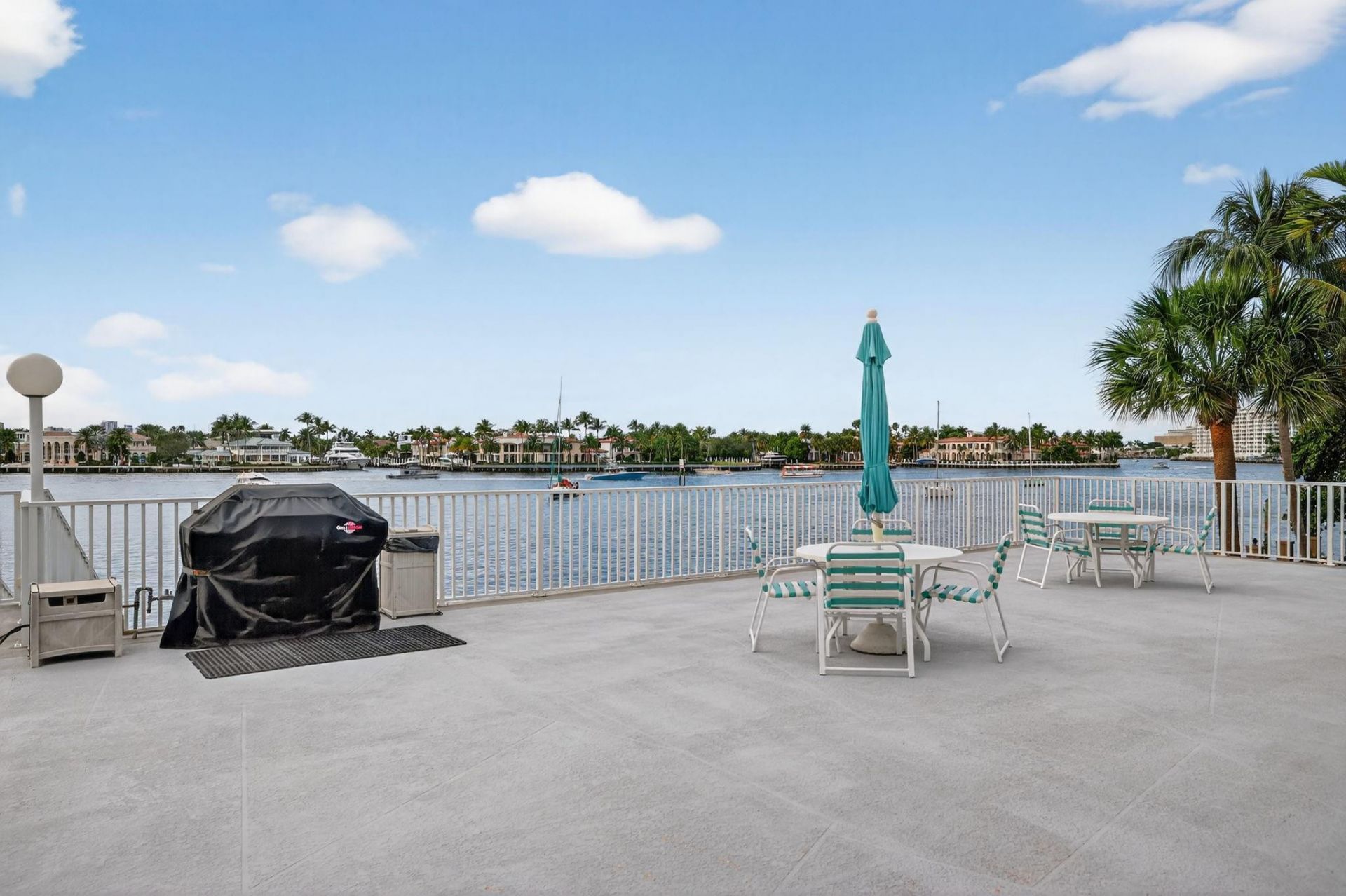 95 N Birch Road, Unit 702, Fort Lauderdale, FL 33304 Photo