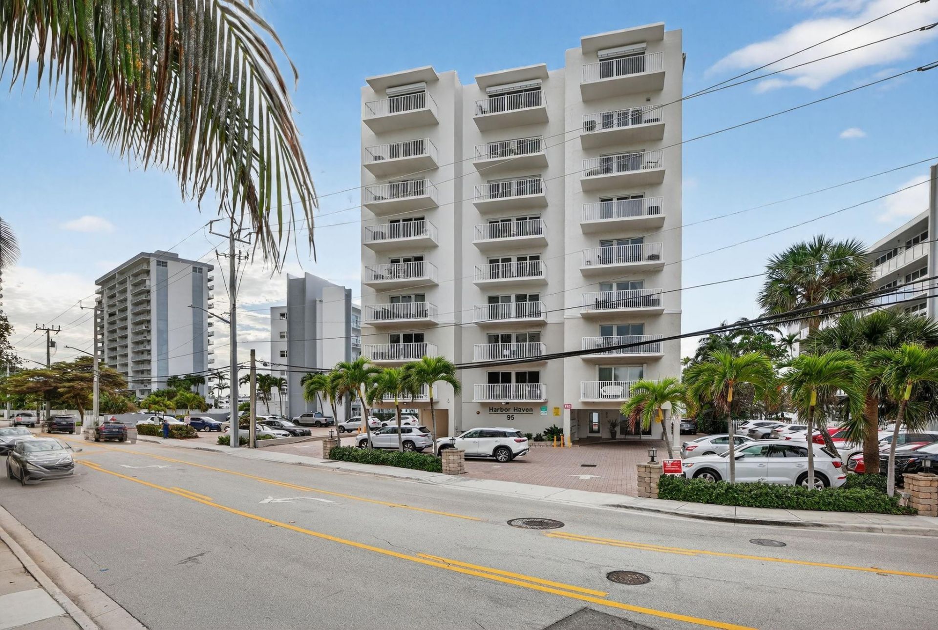 95 N Birch Road, Unit 702, Fort Lauderdale, FL 33304 Photo