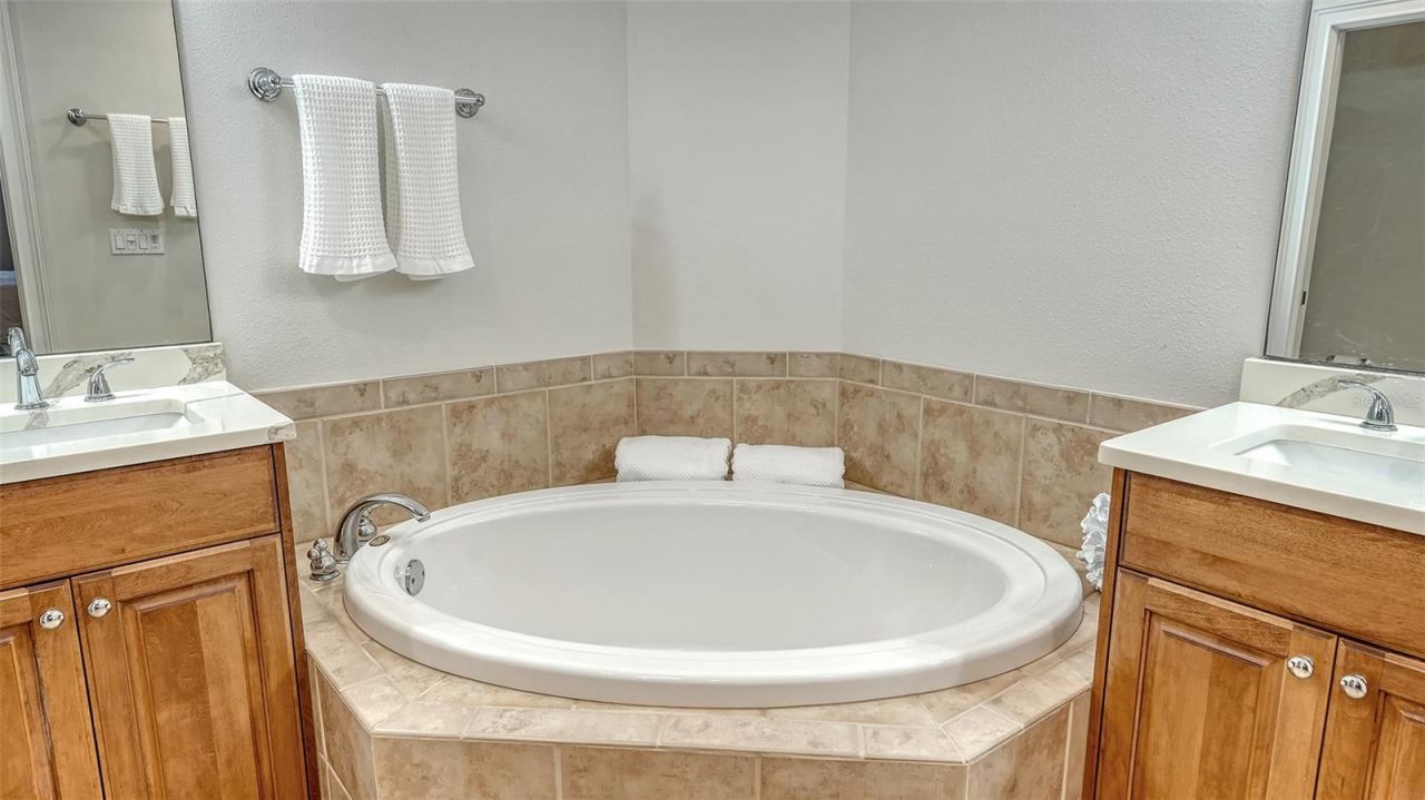 606 Riviera Dunes Way, Unit 306, Palmetto, FL 34221 Photo