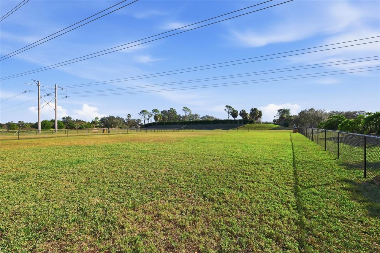 803 Fairwaycove Lane, Unit 205, Bradenton, FL 34212 Photo