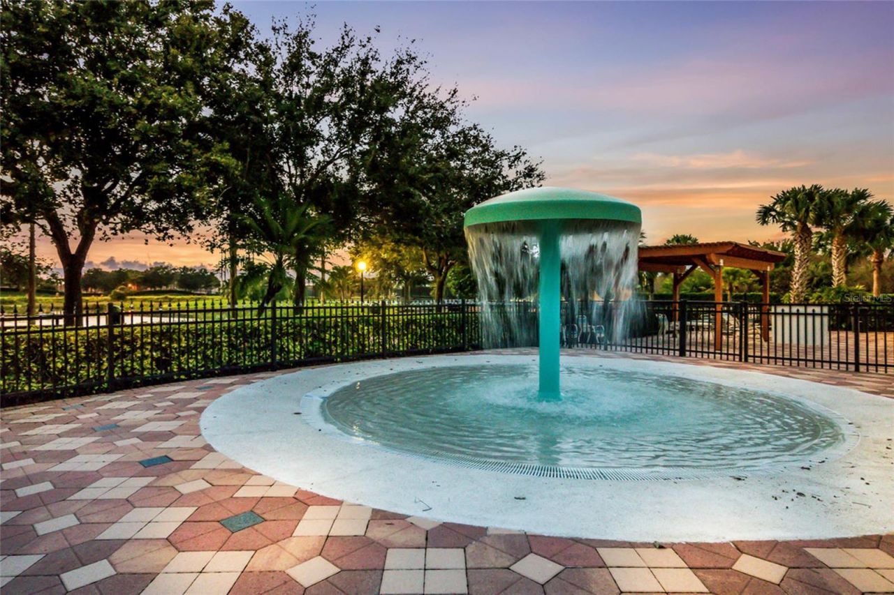 803 Fairwaycove Lane, Unit 205, Bradenton, FL 34212 Photo