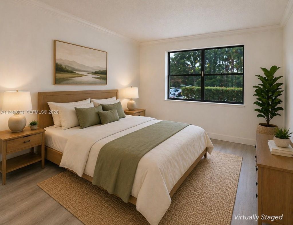 321 Lakeview Dr, Unit 105, Weston, FL 33326 Photo