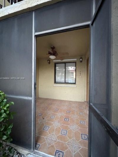 321 Lakeview Dr, Unit 105, Weston, FL 33326 Photo