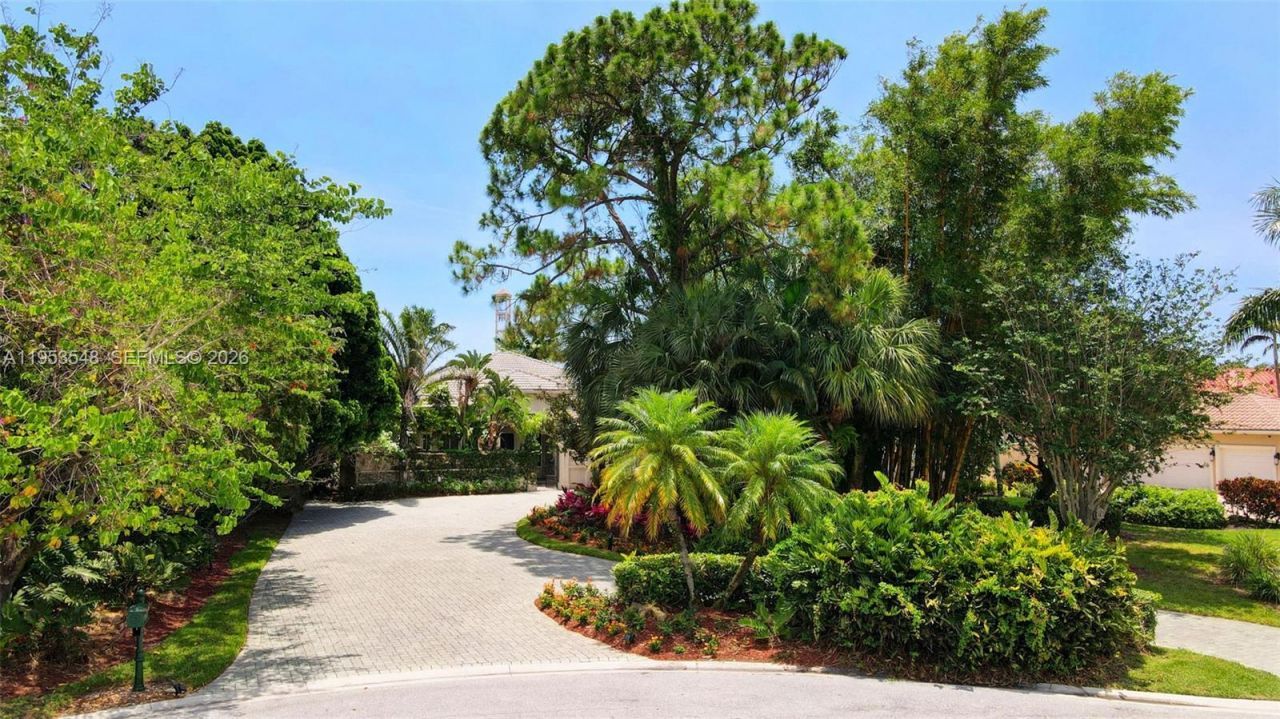 8244 Lakeview Dr, West Palm Beach, FL 33412 Photo