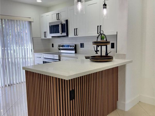 5655 NW 109th Ave, Unit 57, Doral, FL 33178