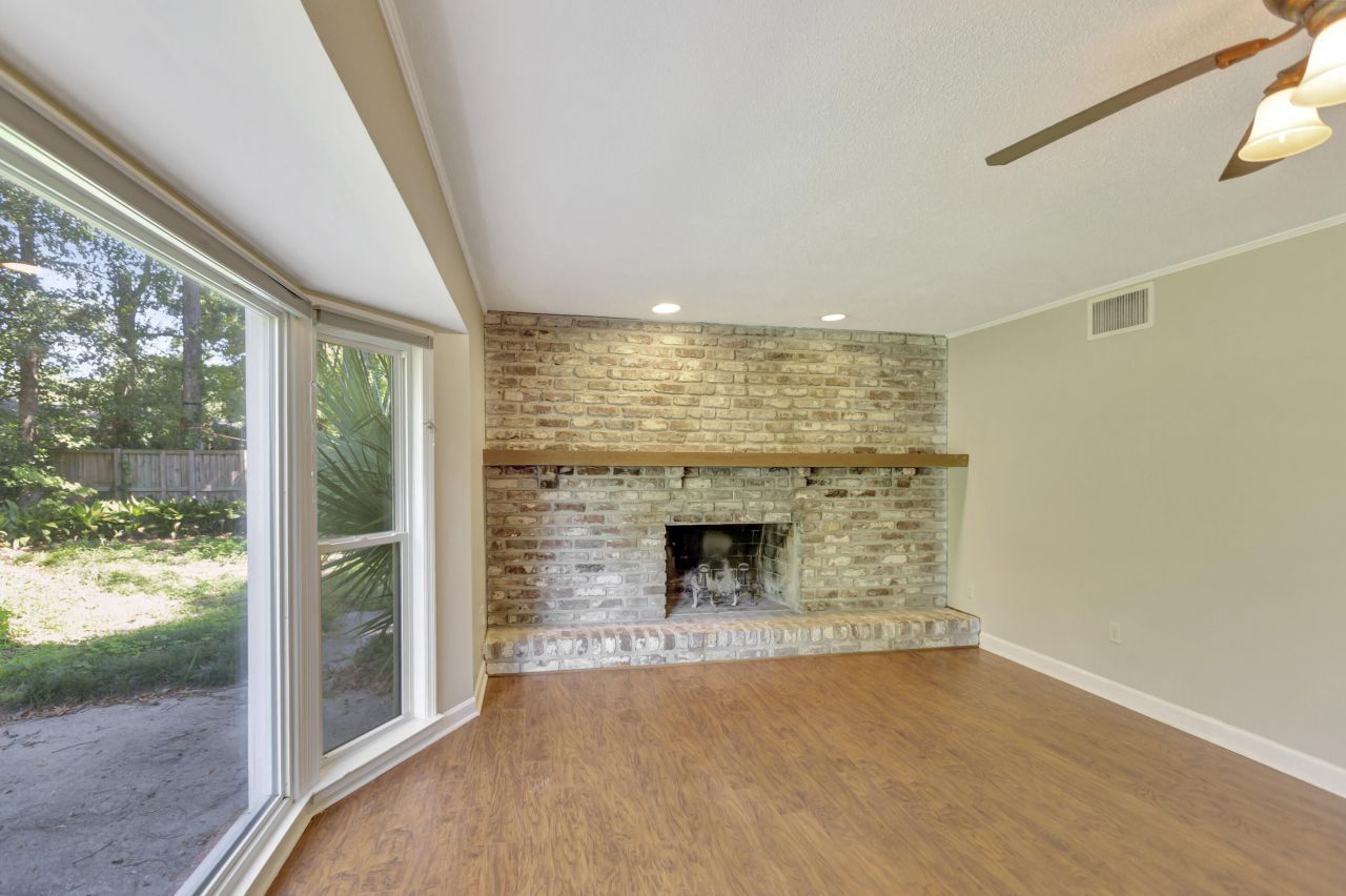 2327 W Palmer Drive Photo 18