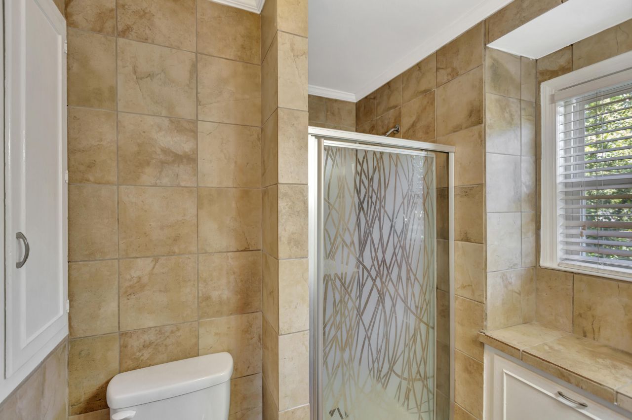 2327 W Palmer Drive Photo 22