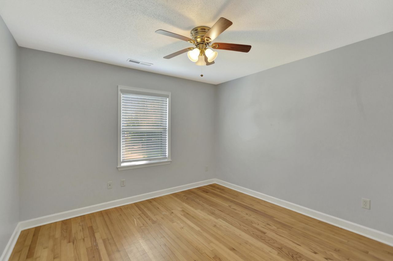 2327 W Palmer Drive Photo 24