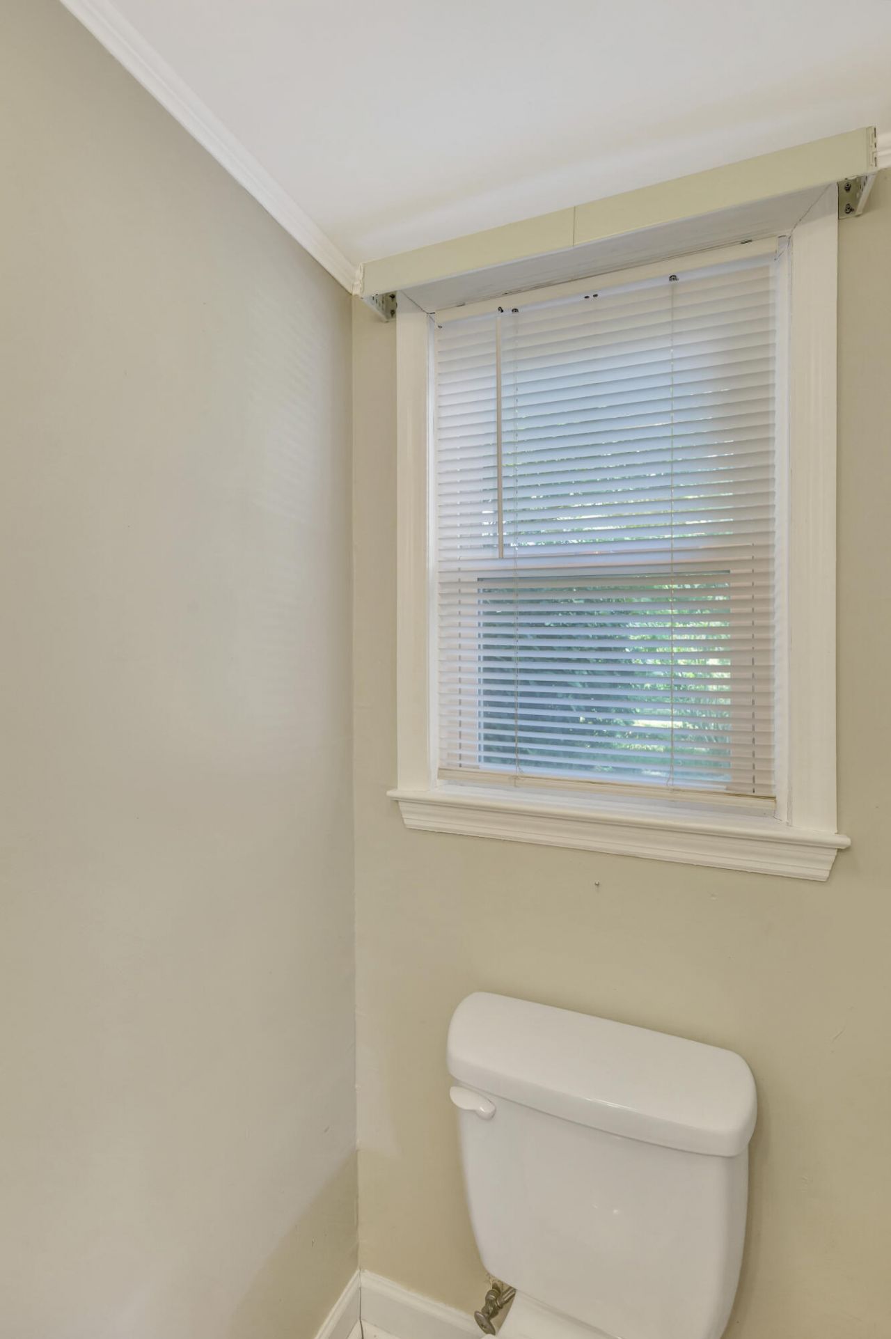 2327 W Palmer Drive Photo 33