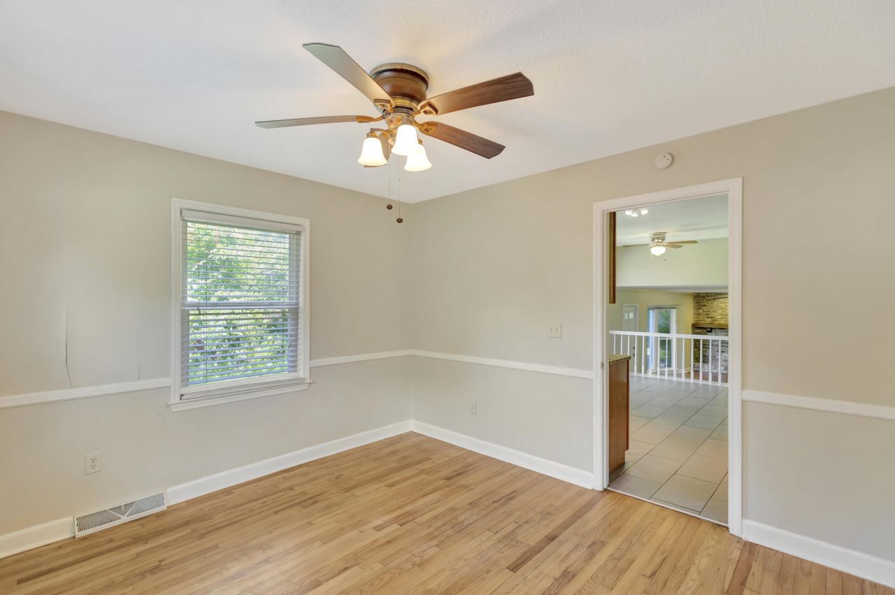 2327 W Palmer Drive Photo 8