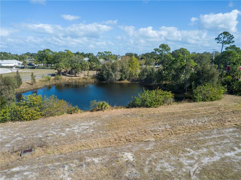 200 & 203 Sebastian Boulevard, Sebastian, FL 32958 Photo