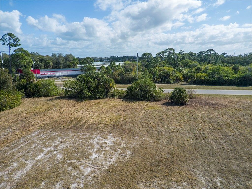 200 & 203 Sebastian Boulevard, Sebastian, FL 32958 Photo