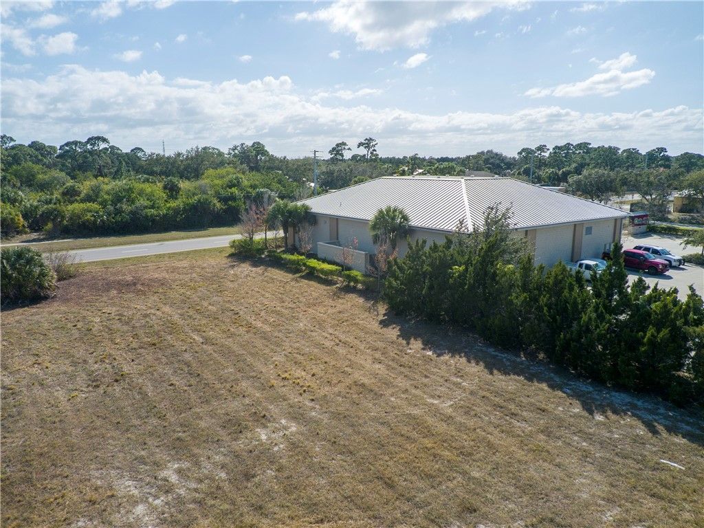 200 & 203 Sebastian Boulevard, Sebastian, FL 32958 Photo