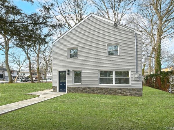 45 Crown Avenue, Huntington, NY 11743