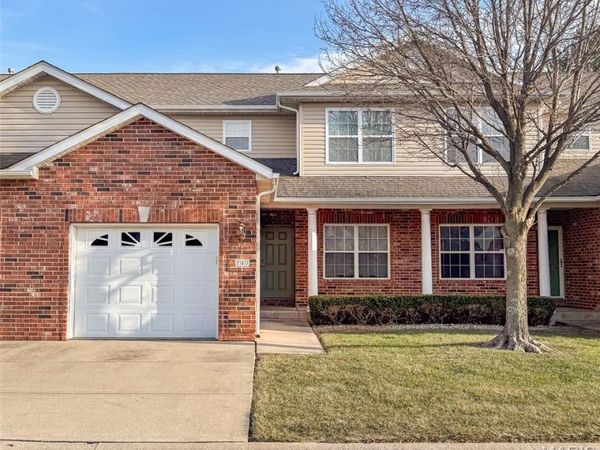 747 Michael Street, O'Fallon, IL 62269