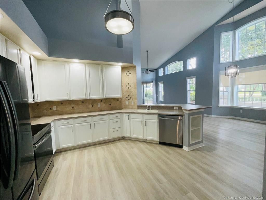 1581 SW Harbour Isles Circle, Port Saint Lucie, FL 34986 Photo