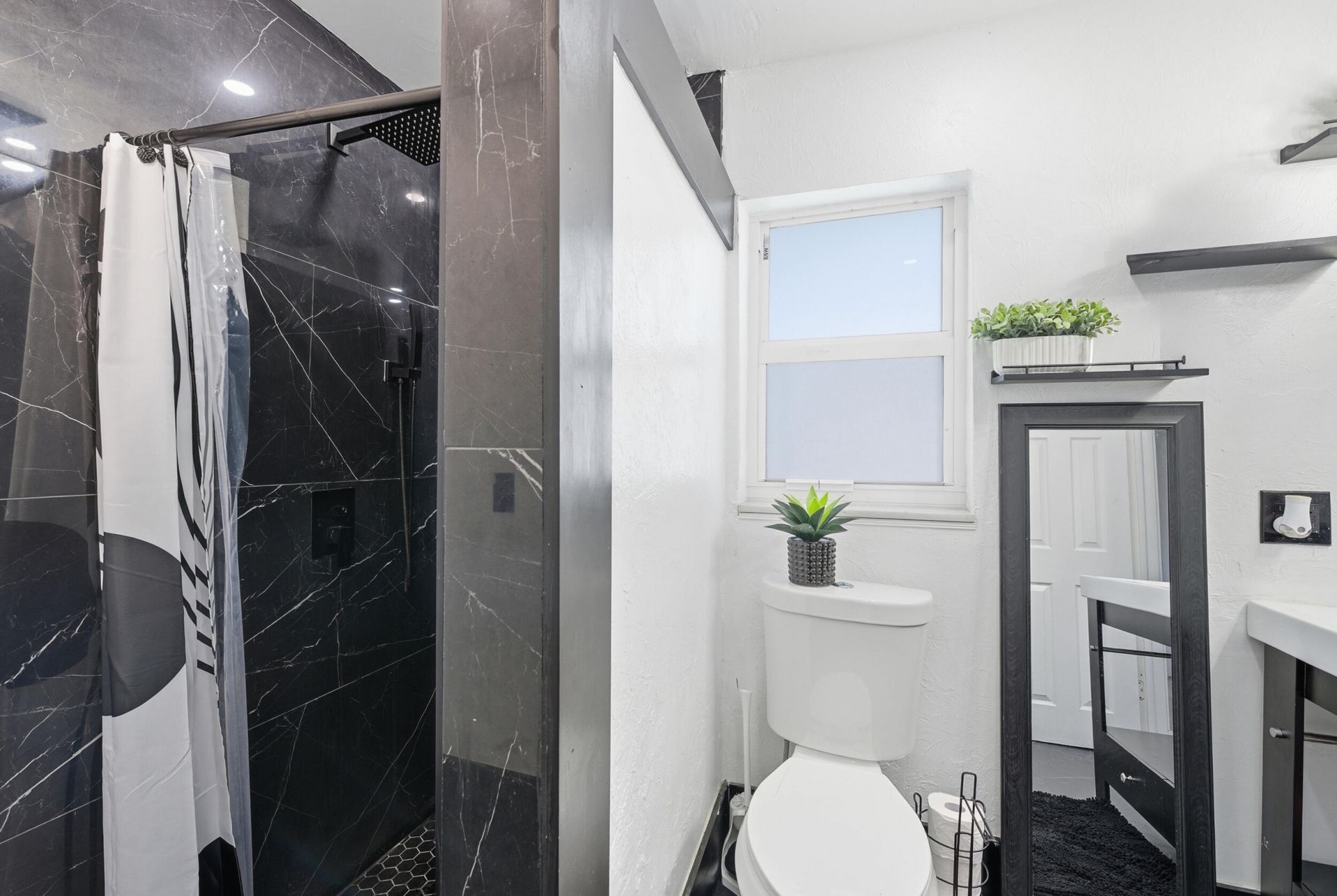 233 NW 6th Avenue, Boynton Beach, FL 33435 Photo