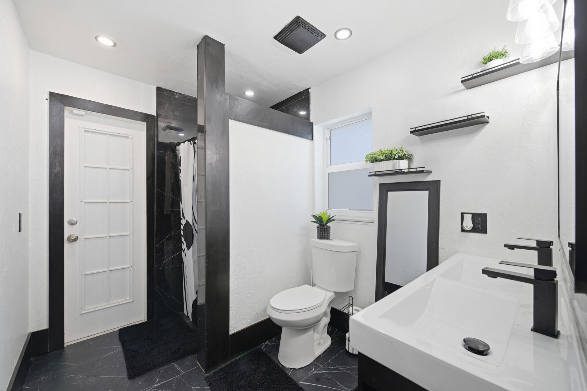 233 NW 6th Avenue, Boynton Beach, FL 33435 Photo